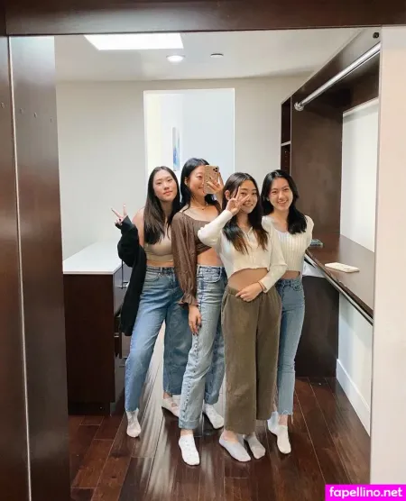 Esblee OnlyFans Thumbnail #1IXwTYUD94