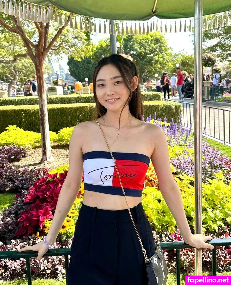 Esther Lee, esblee2, goodie_isabelle Nude Leaked OnlyFans Photo #psYSrnxjsM