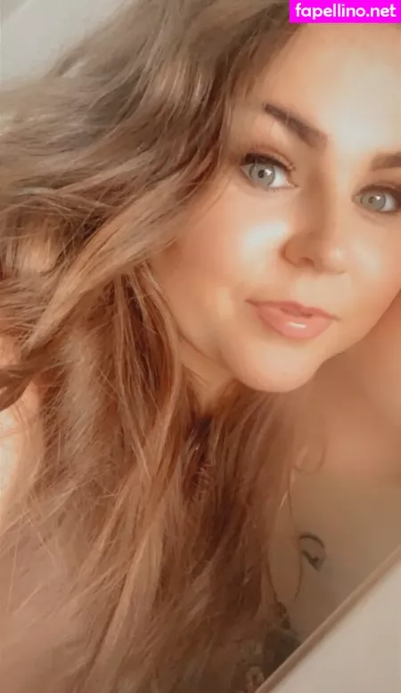 Escapepearly OnlyFans Thumbnail #S85eWMCpqZ