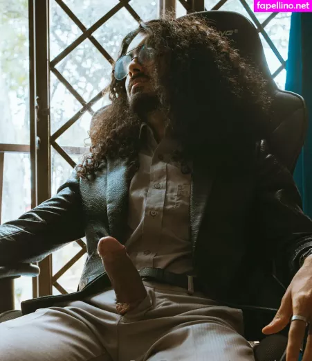 Escardonaz Main Profile Photo