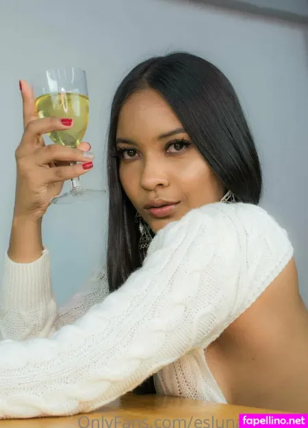 Eslunasmith49 OnlyFans Thumbnail #JCAmhm2lFe