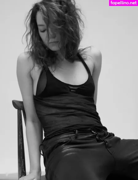 Esme Creed Miles OnlyFans Thumbnail #mUKPMMhqqO