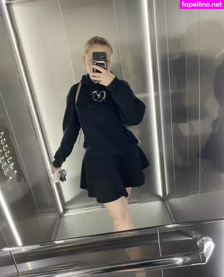 Esmecastillosexy OnlyFans Thumbnail #UdeRLbvdpq