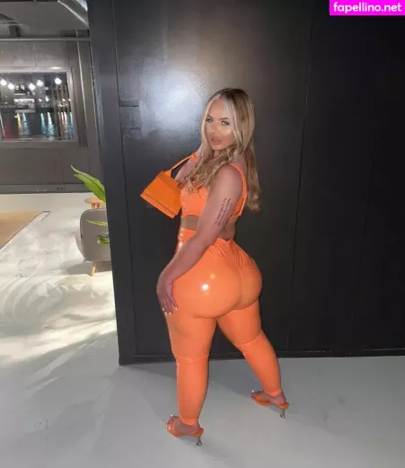 Esmee Dream OnlyFans Thumbnail #r65ZxTDPMO