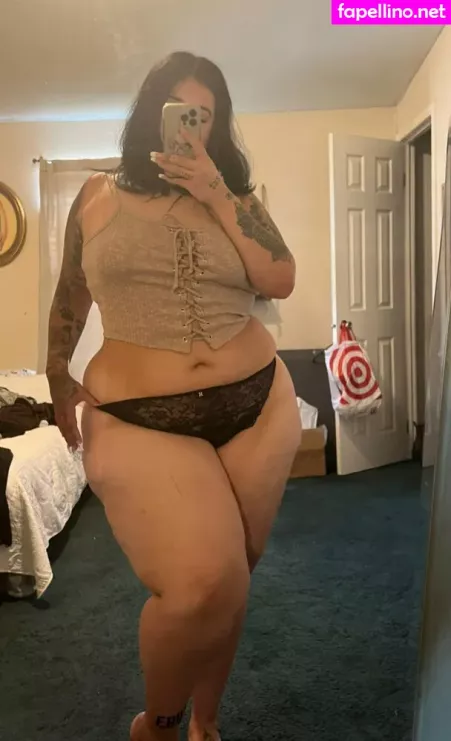 Esmeluvsyouxoxo OnlyFans Thumbnail #OyzvCNlKPD