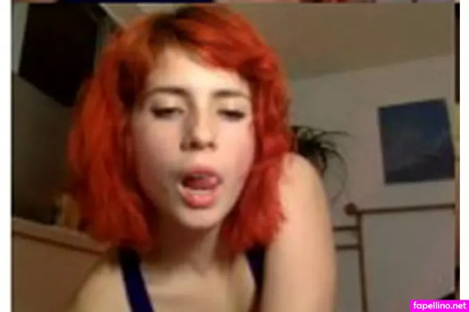 Esmemimes OnlyFans Thumbnail #NWuWIJZ9W1