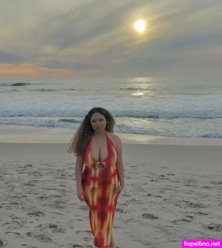 Esmerai Main Profile Photo