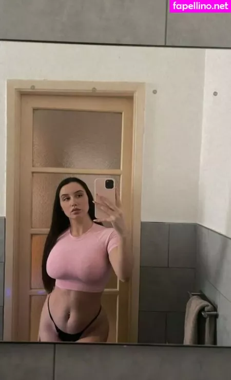 Esmeralda Morichelli OnlyFans Thumbnail #yl8NE0Si0r