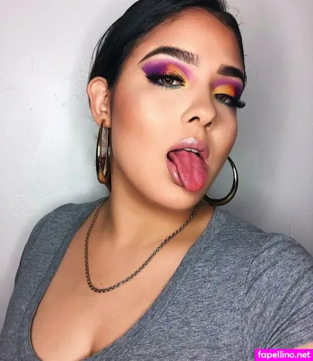 Esmeralda Quintero OnlyFans Thumbnail #Im0BFpmMyW