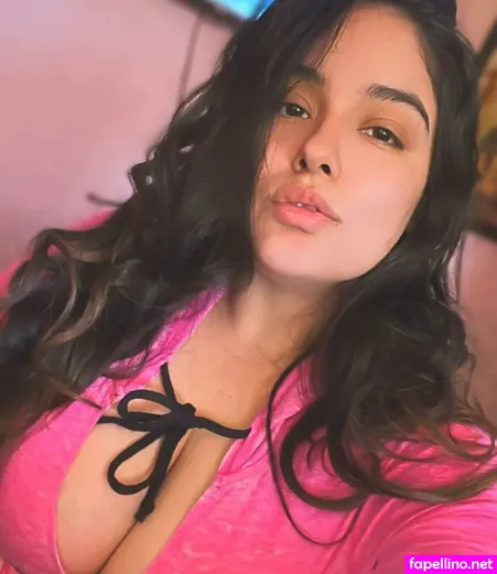 Esmeralda Quintero OnlyFans Thumbnail #Q2HUCg9NAO