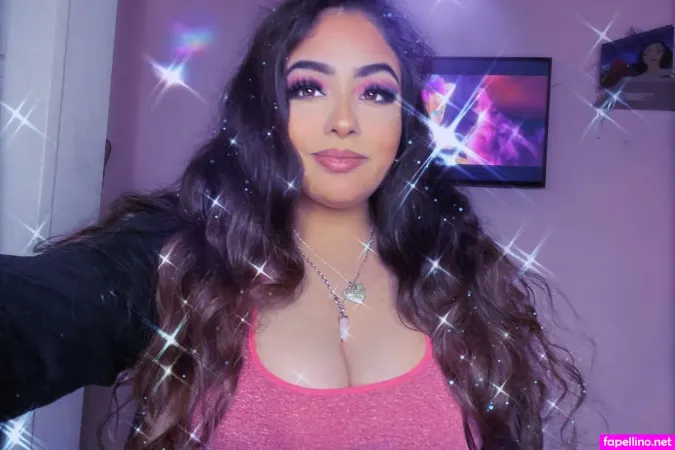 Esmeralda Quintero OnlyFans Thumbnail #hsRcZRNnHM