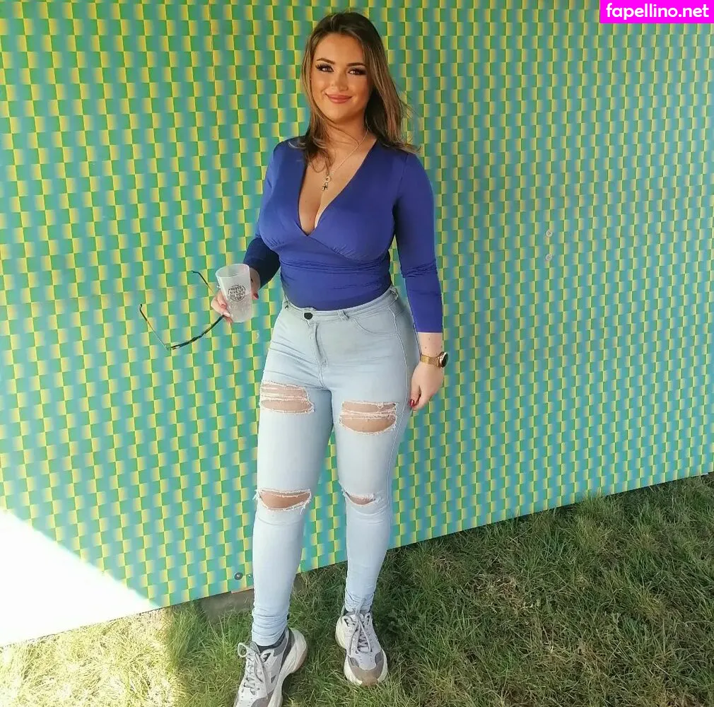 Esmeralda Munoz, Linaesmeraldaa, esmeralda111, esmireal Nude Leaked OnlyFans Photo #L5YSwqIj2b