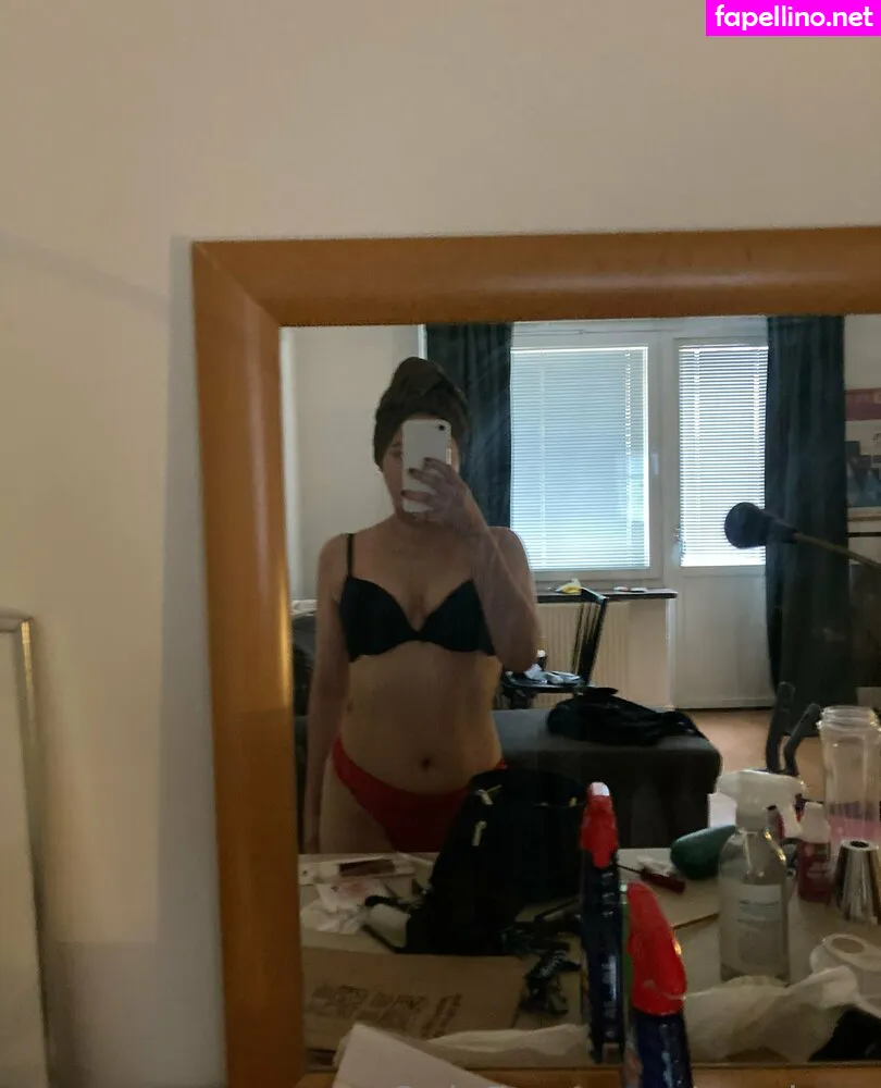 esmjone, esmjone1 Nude Leaked OnlyFans Photo #92Dyf8Voy3