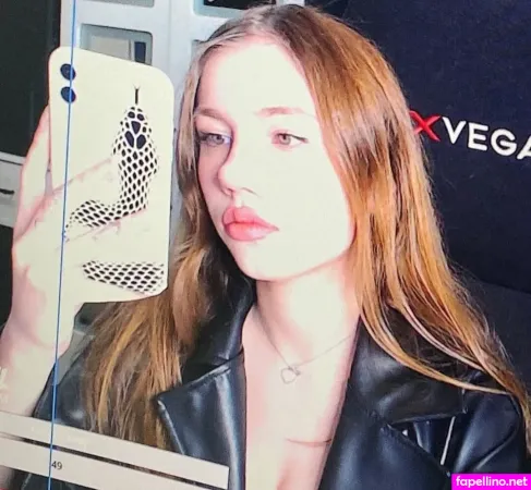 Esnazz Main Profile Photo