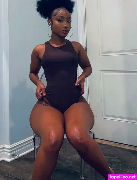 Esnzing OnlyFans Thumbnail #qcAgrNdJop