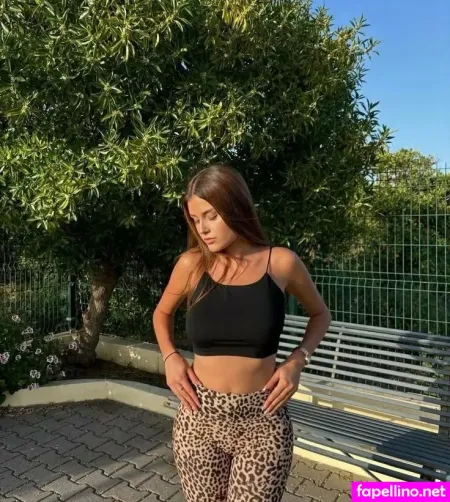 Esperana Da Rocha OnlyFans Thumbnail #ZASNJky3IV