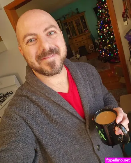 Esquesmewhileeye OnlyFans Thumbnail #b5dF3r7jsU