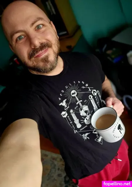 Esquesmewhileeye Main Profile Photo