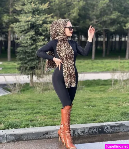 Esra Rabia Main Profile Photo