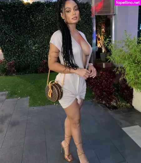 Essence Tatiana OnlyFans Thumbnail #DUiA0OkCH4
