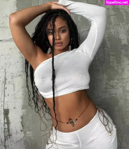 Essence Tatiana OnlyFans Thumbnail #TVUaCUrz7O