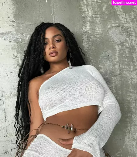 Essence Tatiana OnlyFans Thumbnail #XihLLUM7lS