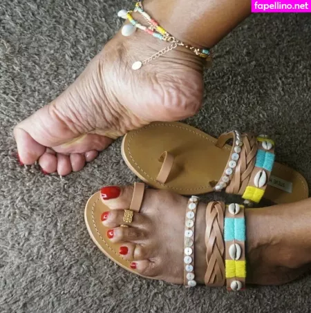 Essencesoles OnlyFans Thumbnail #h7n7D7nbgN