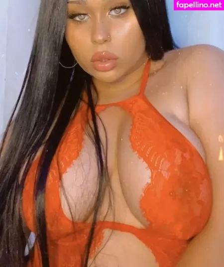 Estee Parede OnlyFans Thumbnail #irMbKCKABr