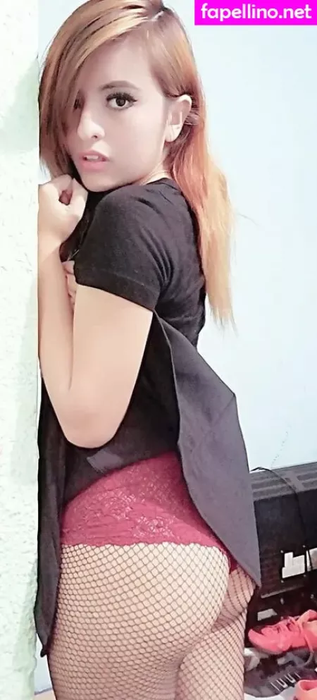 Estefancz OnlyFans Thumbnail #RgEb7hD79M