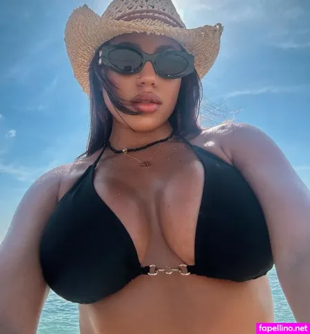 Estefania Gavidia OnlyFans Thumbnail #4zhsrFy7jH