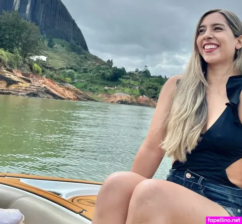 Estefany Aguilar Restrepo OnlyFans Thumbnail #Qr7WQDijpC