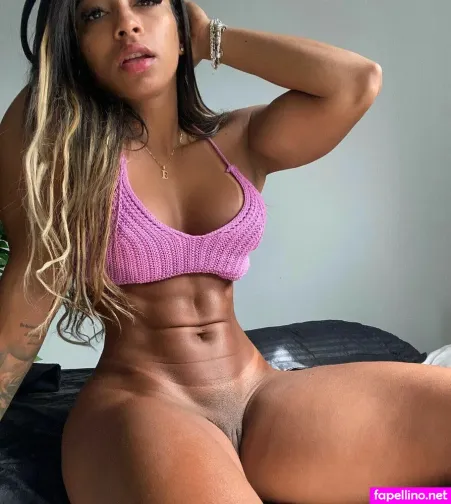 Estefany Martinez OnlyFans Thumbnail #ZgexLSW0bn