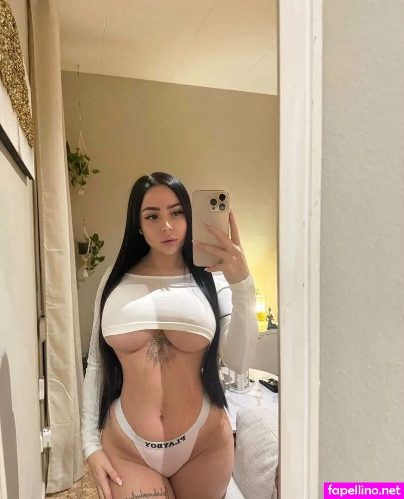 estelasaubi, estella.saubiii Nude Leaked OnlyFans Photo #9HLxaFyqwt