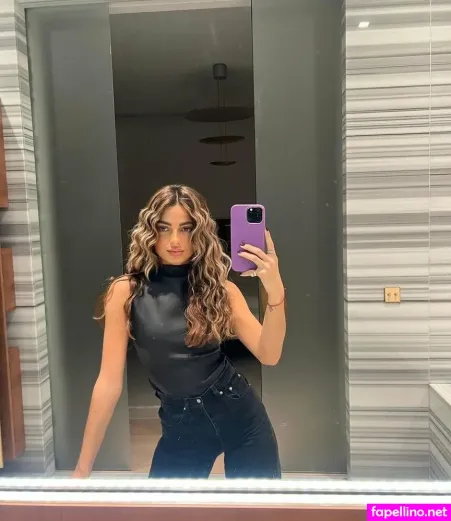 Estelle Bliah OnlyFans Thumbnail #3njhXsvKBx