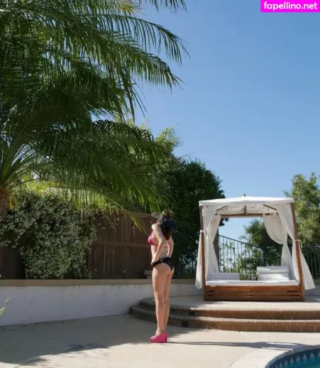 Ester Dobrik OnlyFans Thumbnail #ZiE80sl8ye