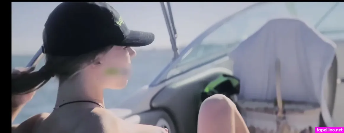 Ester Exposito 1 OnlyFans Thumbnail #ee4kuzsywa