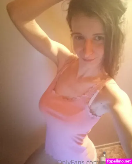 Ester Love OnlyFans Thumbnail #K5dgMYyHxl