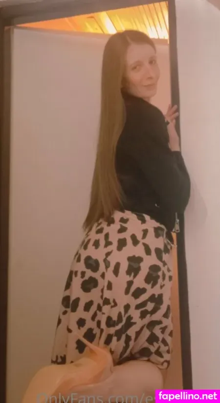 Ester Love OnlyFans Thumbnail #iEFyiyrHcy