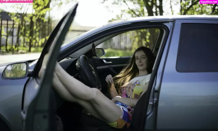 Esterfreee OnlyFans Thumbnail #7mxbYDQ0zo