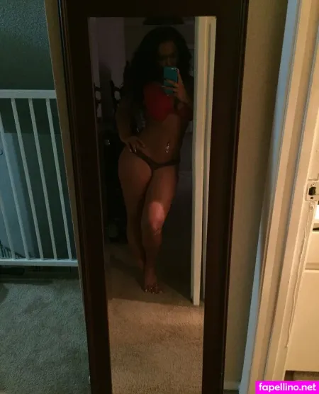 Esther Baxter OnlyFans Thumbnail #Mnhix38ifH