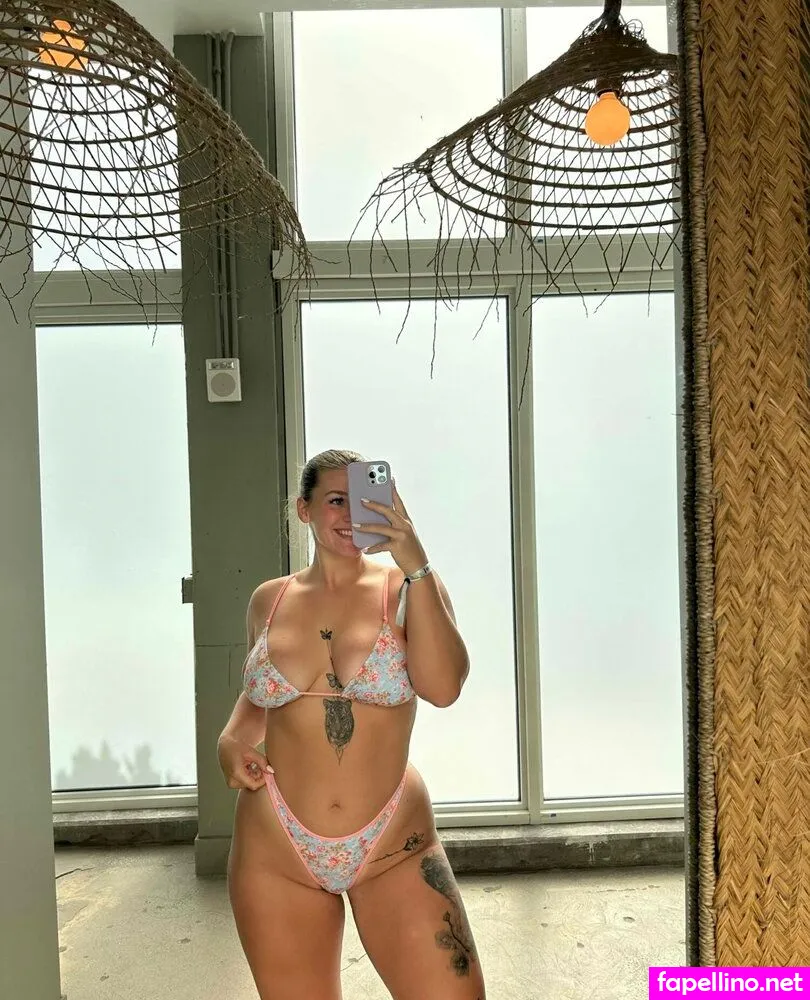 Esther Burden Nude Leaked OnlyFans Photo #9teIgnHyWa