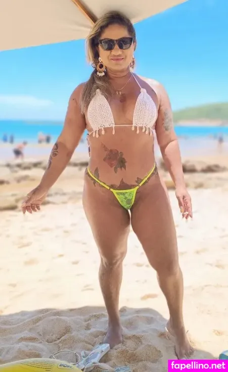 Esther Exhib OnlyFans Thumbnail #4FHK94ui74