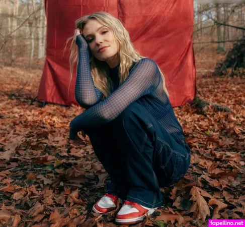 Esther Graf OnlyFans Thumbnail #6ZV53WT5iw