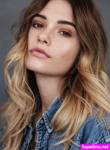 Esther Graf OnlyFans Thumbnail #KFG9cpg73R