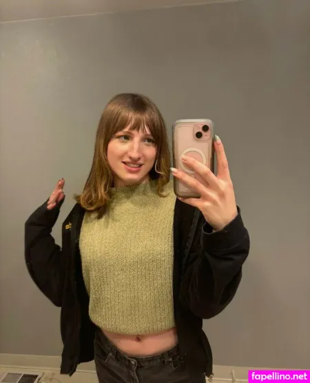 Esther Grey OnlyFans Thumbnail #XkpJYxiMEf