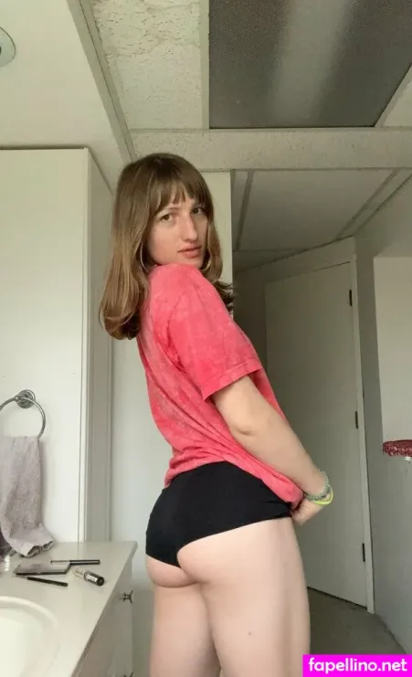 Esther Grey OnlyFans Thumbnail #smKcuiNRSX