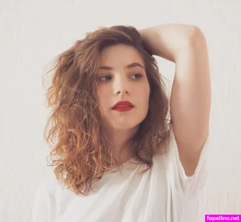 Esther Kerkhoff OnlyFans Thumbnail #9NH8jwSyzl