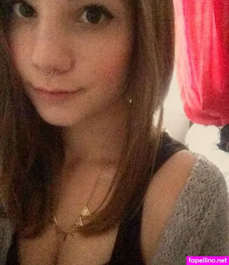 Esther Kerkhoff OnlyFans Thumbnail #FNDVvp6Wz6