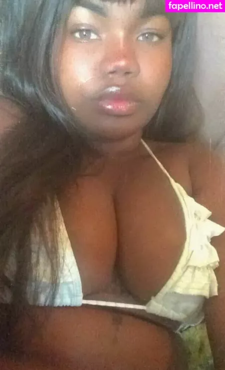 Esther Marinho OnlyFans Thumbnail #lDiSamkIY6