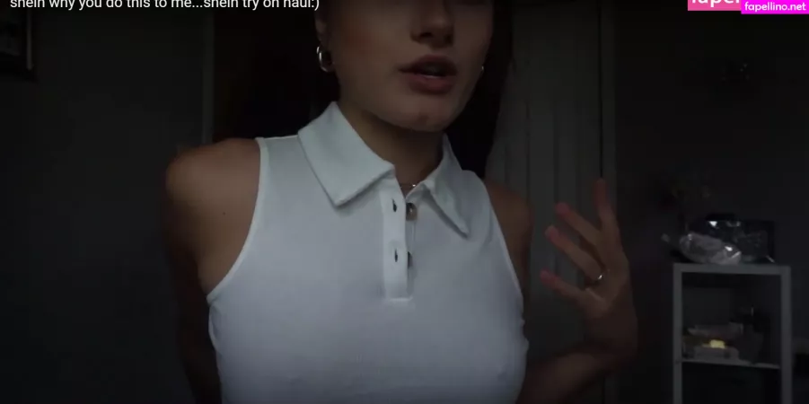 Esther Perepechkin OnlyFans Thumbnail #TjeMSb8RGq